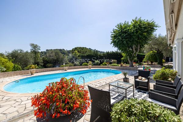 Magnifique villa 225m²  Mougins