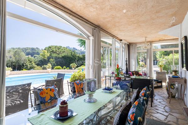 Magnifique villa 225m²  Mougins