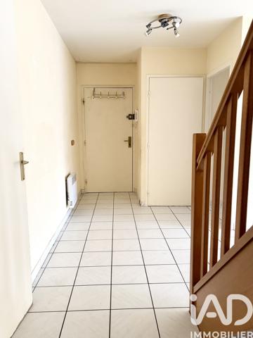 Appartement à vendre 4 pièces 99 m² Sainte-Savine