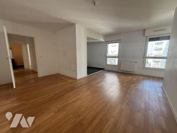 NOUVEAUTE - Seulement chez Trente-Cinq Notaires - ASNIERES-SUR-SEINE - Rue Olympe de Gouges

...