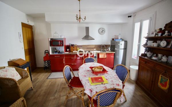 Appartement à vendre    2 pièces • 58 m2 Sète