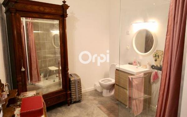 Appartement à vendre    2 pièces • 58 m2 Sète