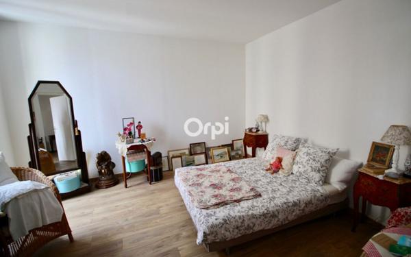 Appartement à vendre    2 pièces • 58 m2 Sète