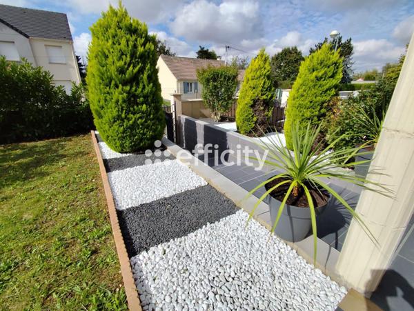 Maison 5 pièces - 221 m²