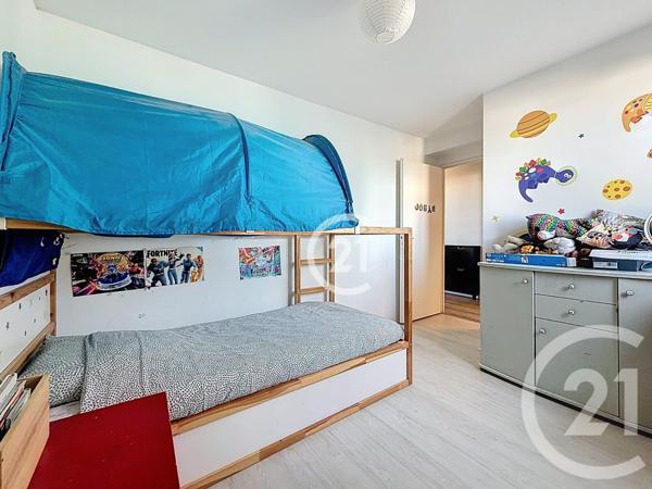 Appartement F4 à vendre  4 pièces - 87,77 m2 MONTREUIL - 93