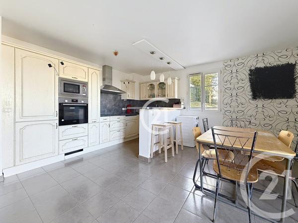 Appartement F4 à vendre  4 pièces - 87,77 m2 MONTREUIL - 93