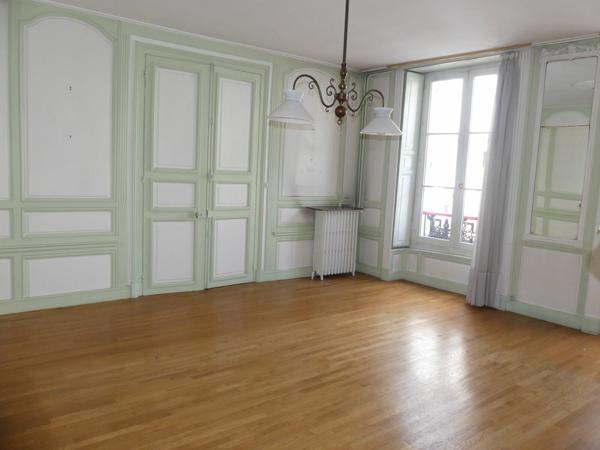 Maison à vendre    6 pièces •    Coulommiers