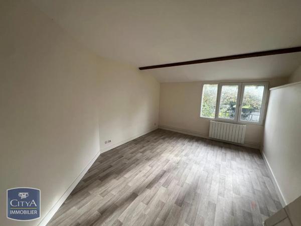 Maison à louer 3 pièces 101.57m² Ligré (37500)