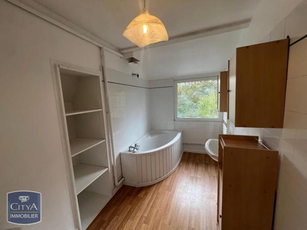 Maison à louer 3 pièces 101.57m² Ligré (37500)