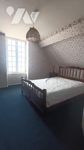 JULLOUVILLE Villa des années 1920 en front de mer