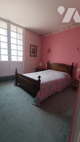 JULLOUVILLE Villa des années 1920 en front de mer