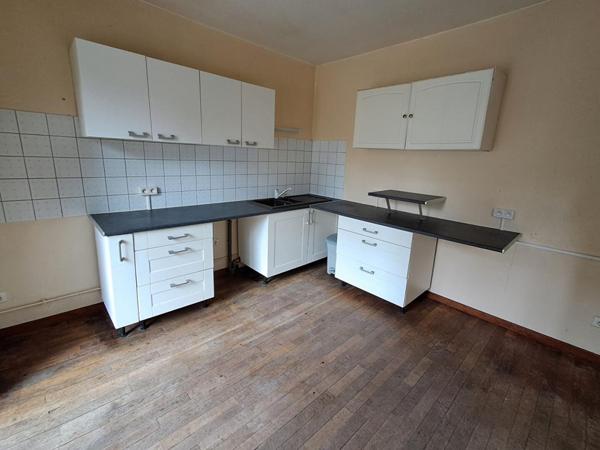 Maison à Scey sur Saone (70360)  4 pièces 68 m2 à 55500 euros