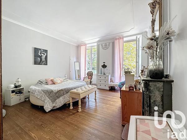 Maison à vendre 11 pièces 330 m² Bram