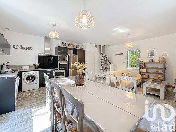 Maison à vendre 11 pièces 330 m² Bram