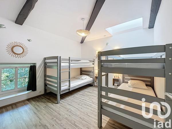 Maison à vendre 11 pièces 330 m² Bram