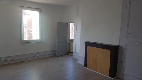 Location - Appartement Montpont-en-Bresse 71470 3 pièces 105 m 2