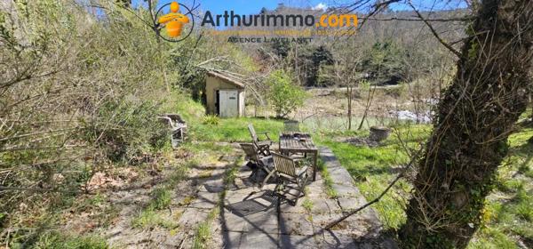 Vente                                                      Maison
                        
                     2 pièces                      105 m2                     à Rennes-les-Bains