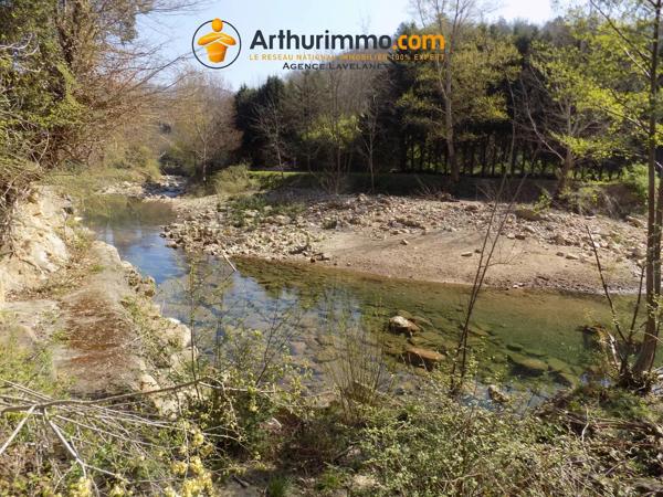 Vente                                                      Maison
                        
                     2 pièces                      105 m2                     à Rennes-les-Bains