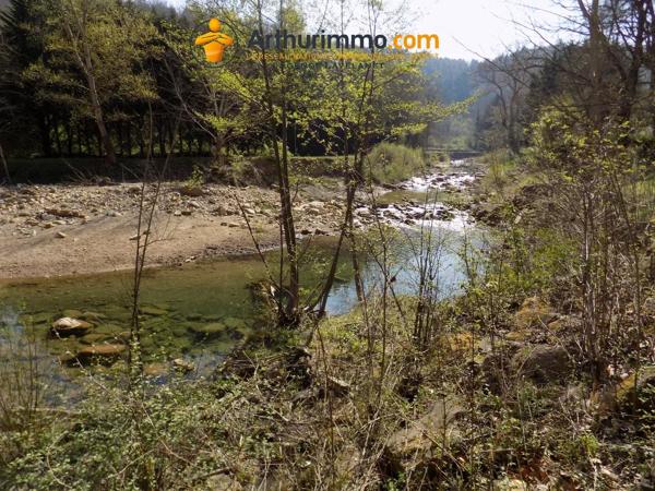 Vente                                                      Maison
                        
                     2 pièces                      105 m2                     à Rennes-les-Bains