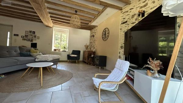 Achat - Maison Château-Gontier-sur-Mayenne 53200 6 pièces 134 m 2 2379 m 2