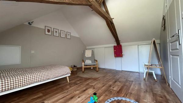 Achat - Maison Château-Gontier-sur-Mayenne 53200 6 pièces 134 m 2 2379 m 2