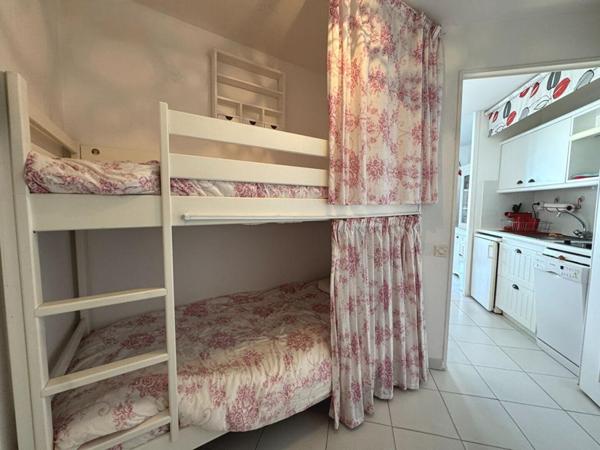 Appartement Pornichet , stationnement , une piéce