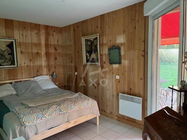 2 maisons 215m² grange et terrain