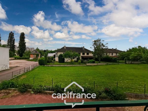 Maison à vendre 87 m² proche Saint Loup Geanges