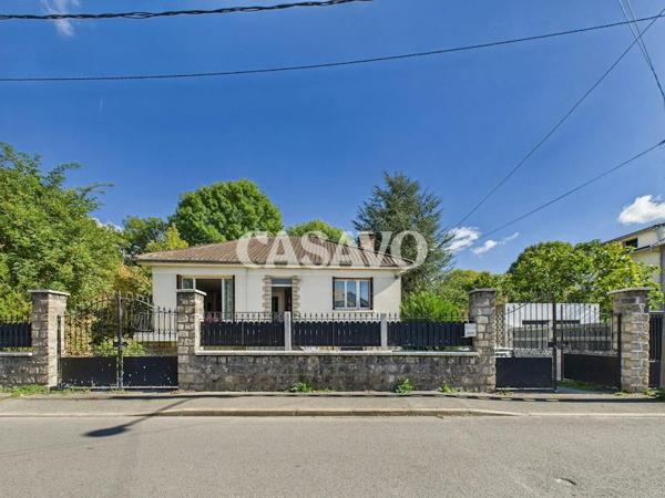 Vente Maison 5 pièces de 108m² - 94290 Villeneuve-le-Roi