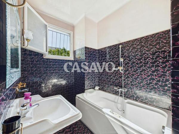 Vente Maison 5 pièces de 108m² - 94290 Villeneuve-le-Roi