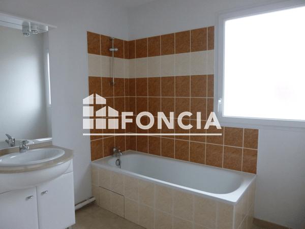 Location Appartement 3 pièces 58.85 m² - 8 RUE VAU LOUIS Saint Brieuc 22000