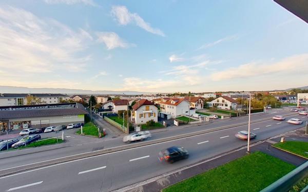 Appartement à louer    29 m2 Annemasse