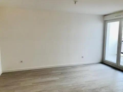 Appartement à louer 2 pièces 46.01m²