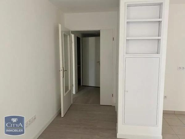 Appartement à louer 2 pièces 46.01m²