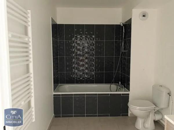 Appartement à louer 2 pièces 46.01m²