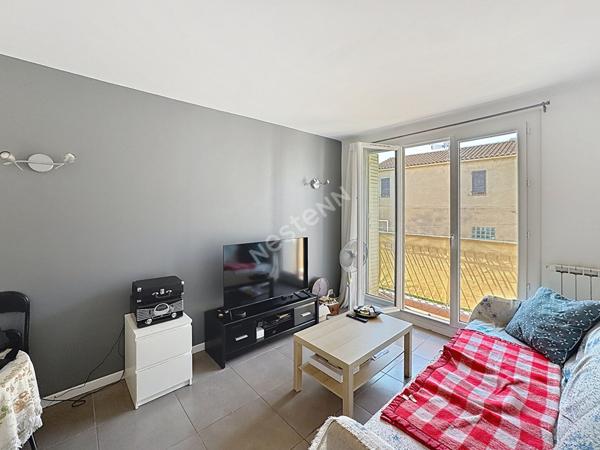 Appartement La Seyne Sur Mer 2 pièces de 45 m² avec cave et parking