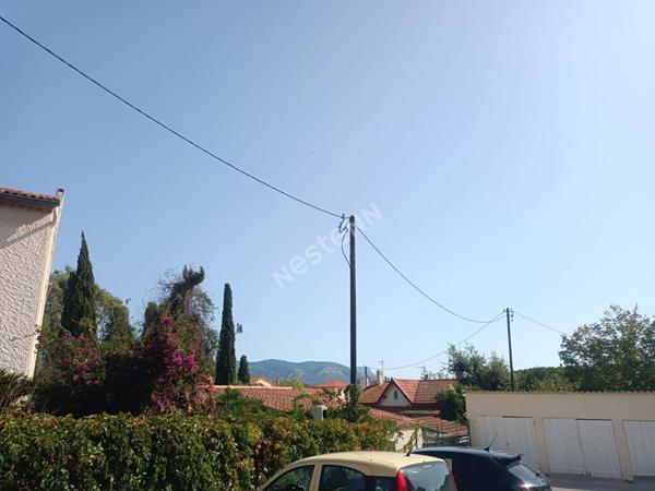 Appartement La Seyne Sur Mer 2 pièces de 45 m² avec cave et parking