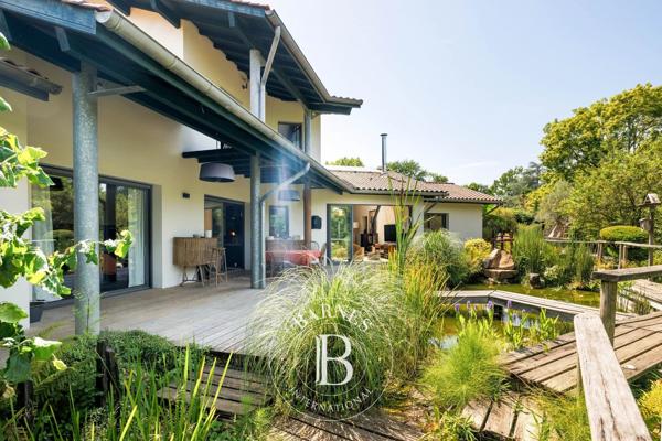Bassussarry, Maison  244 m² à vendre