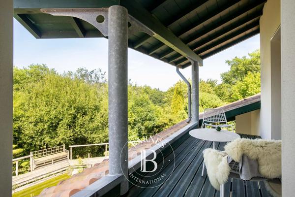 Bassussarry, Maison  244 m² à vendre
