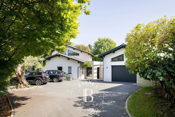 Bassussarry, Maison  244 m² à vendre