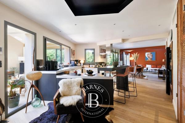 Bassussarry, Maison  244 m² à vendre