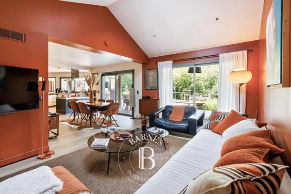 Bassussarry, Maison  244 m² à vendre