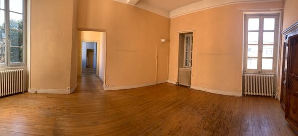 Belle demeure à CREST