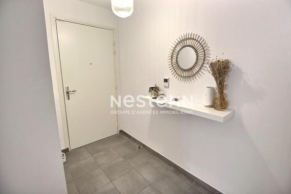 Magnifique et lumineux T4 - Résidence de 2022 - Terrasse - Centre Ville - Au pied des transports - Tramway T4 - Métro D - Bus