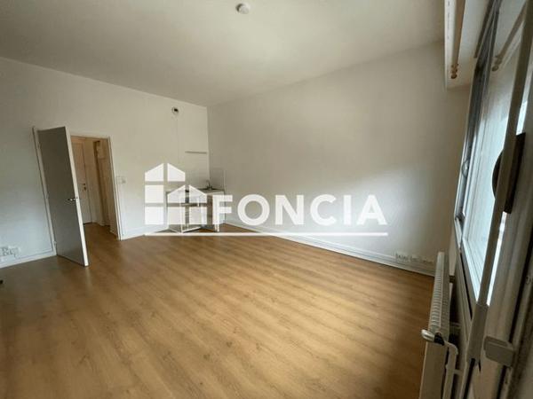 Location Studio 26.39 m² - 25-27 RUE OCTAVE FEUILLET Nantes 44000