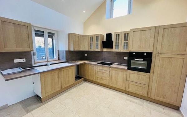 Maison à louer    2 pièces • 59,81 m2 Lizy