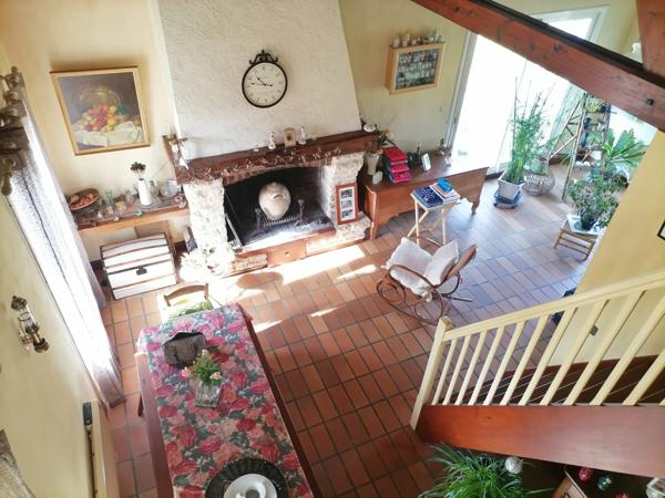 QUINCAY - MAISON T 6 Quinçay (86190)