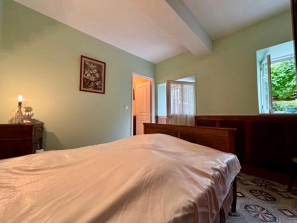 Dpt Hautes Pyrénées (65), à vendre TRIE SUR BAISE Maison T5 de 113 m² habitables sur 810 m² de terrain