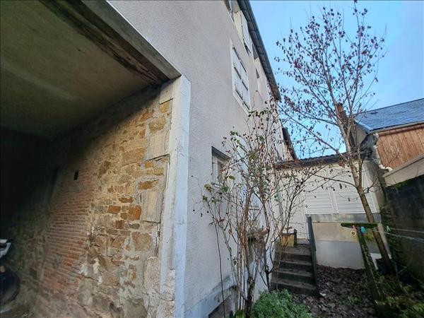 Immeuble à vendre |  Saint-Yrieix-la-Perche |  258 m²
