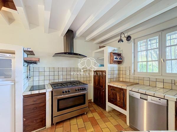 MAISON VIENNE TUPINIERES – 135m² – PARCELLE 2180m² – VUE SUR LA VALLEE